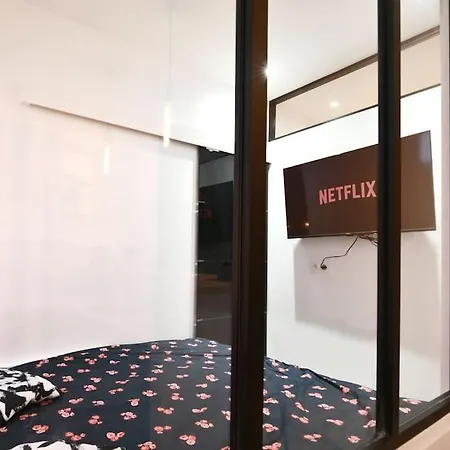 Cozy Flat Nearby Arc De Triomphe, Champs Elysees & Palais Des Congres